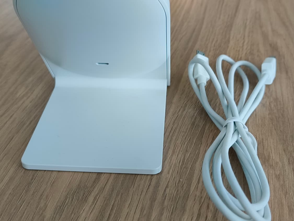 벨킨 무선 충전 스탠드 + 벨킨 7포트 USB 허브 일괄 상품이미지6