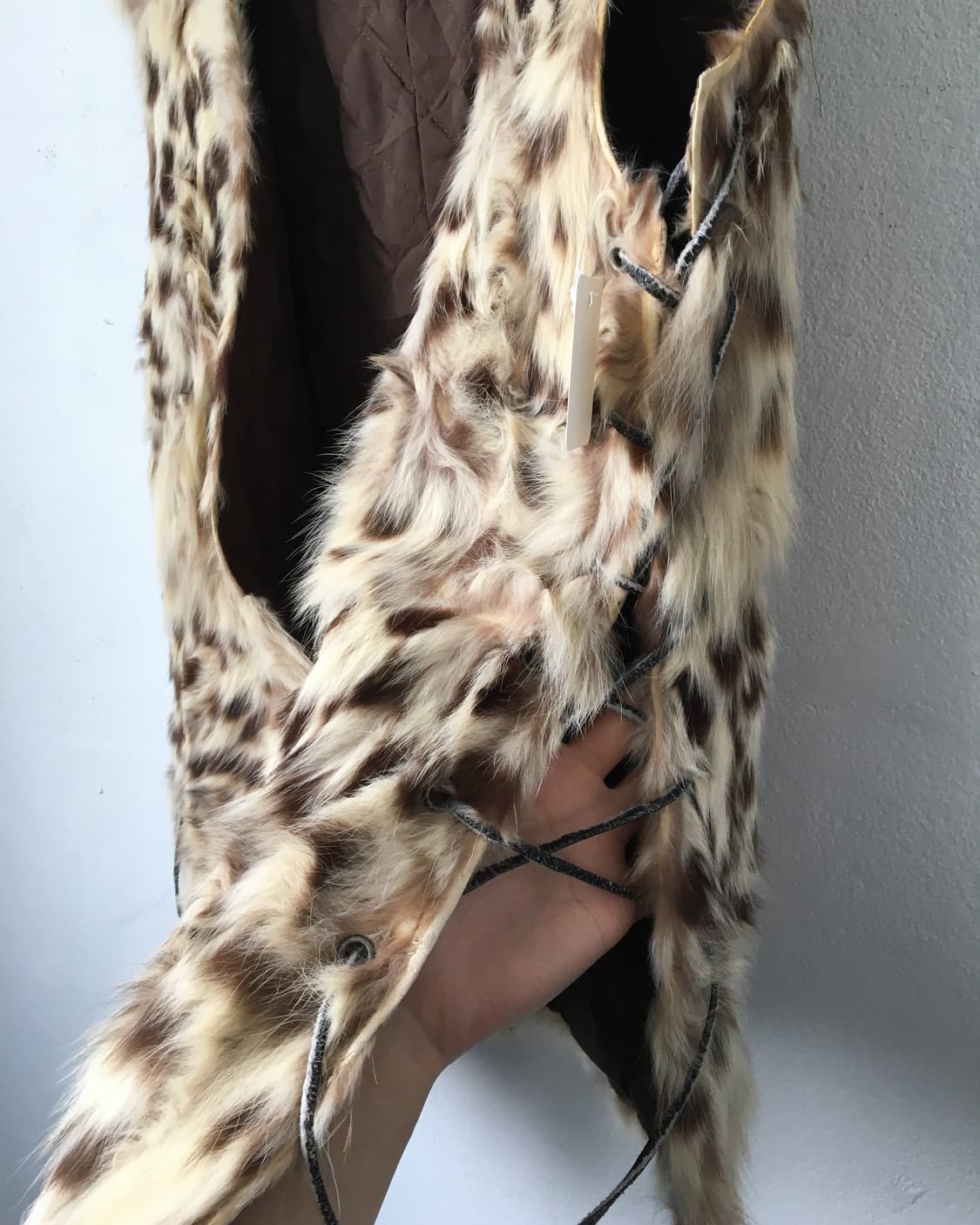 Reversible leopard pattern fur vest 상품이미지4