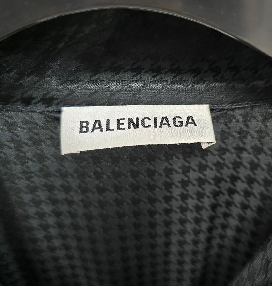 발렌시아가 하운드투스 트랙 자켓 xs사이즈 판매 상품이미지3