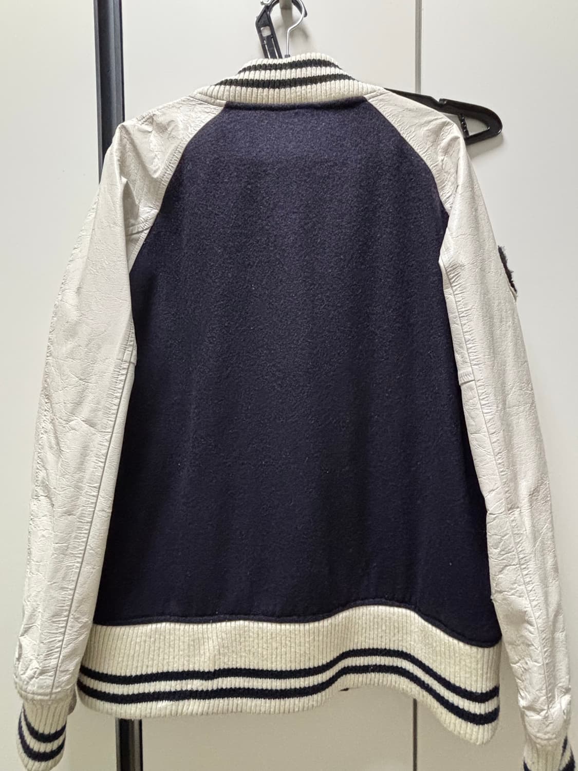 네이버후드 바시티 자켓 상품이미지2