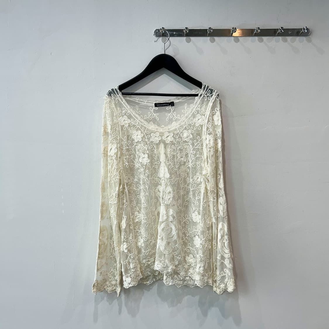 아이보리 에스닉 크로셰 레이스 블라우스 상품이미지1