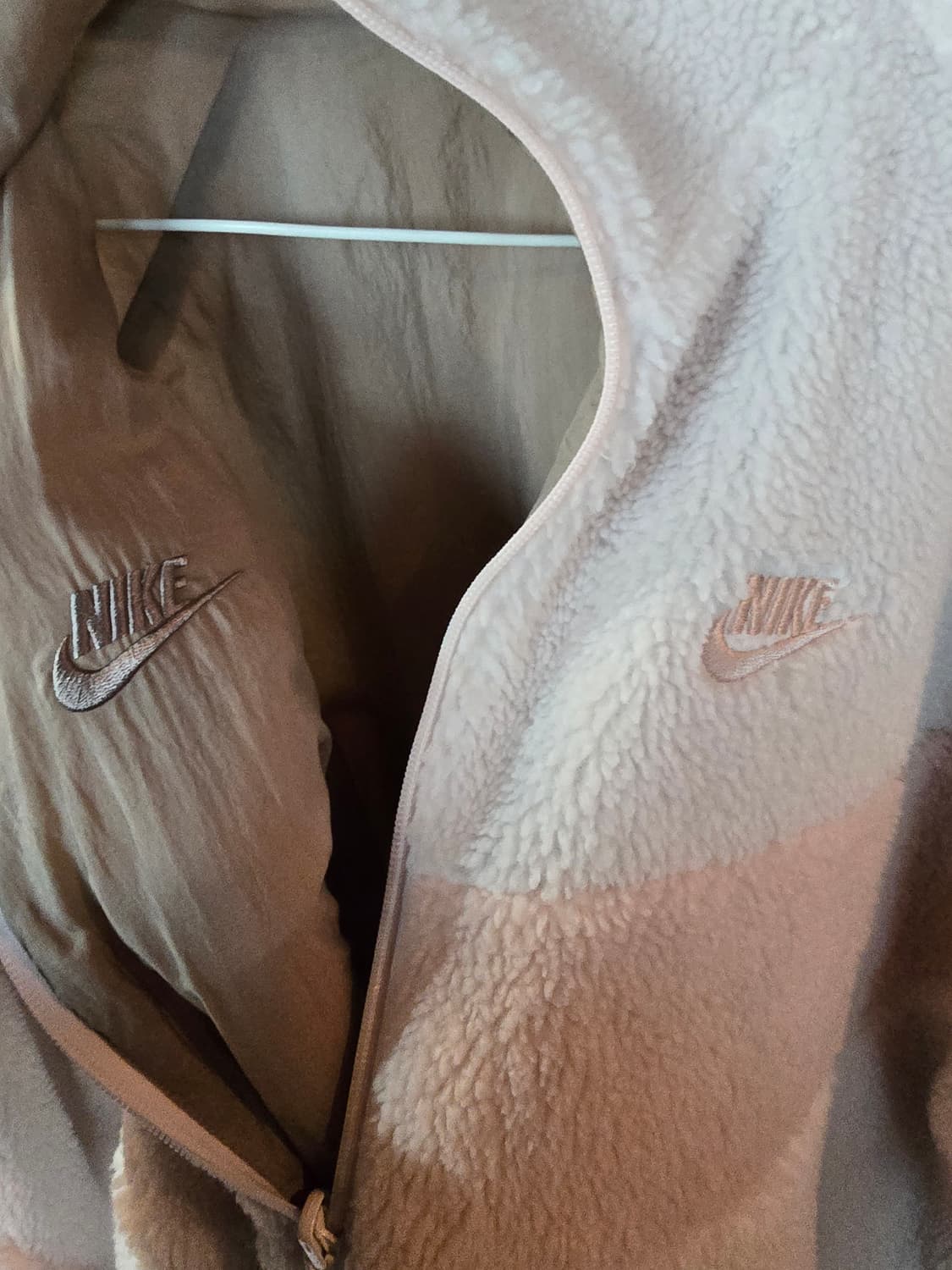 나이키 리버시블 오버핏 뽀글이자켓  상품이미지8