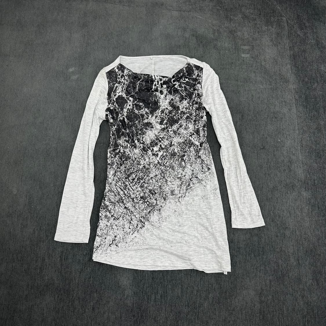 Crack printing drape longsleeve 상품이미지3