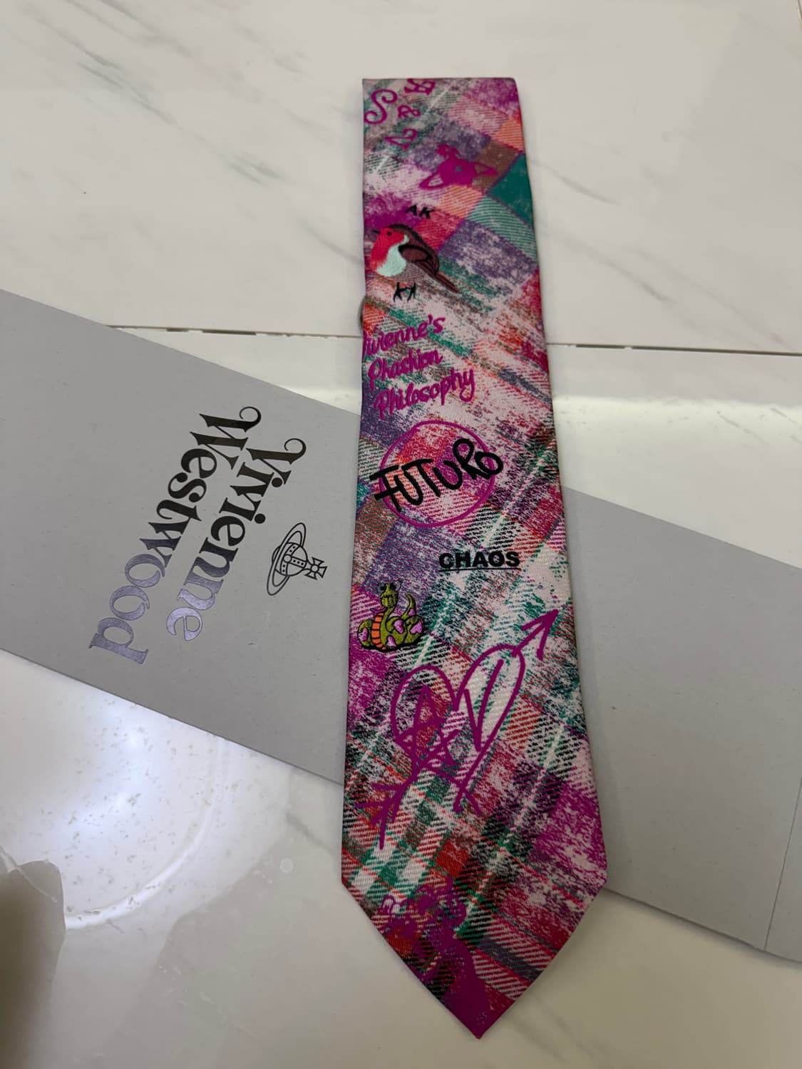 비비안 웨스트우드 핑크색 체크무늬 'Philosophy Futuro Ch 상품이미지2