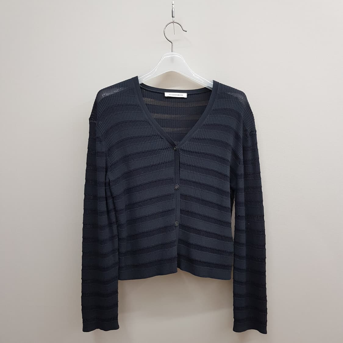 한섬 더캐시미어 2023 시스루 스트라이프 브이넥 가디건 90사이즈 상품이미지1