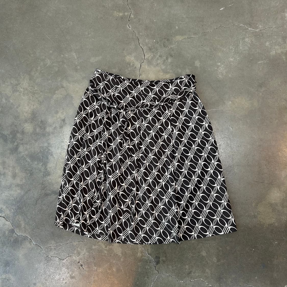 브라운 패턴 미디 스커트 상품이미지3