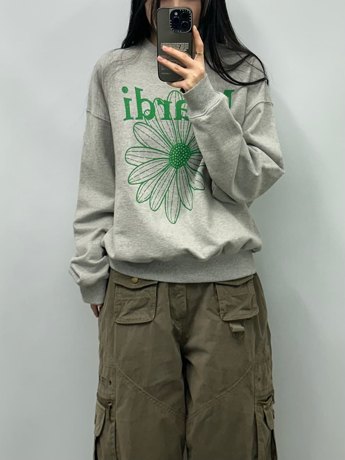 마르디 빅로고 그레이 맨투맨 상품이미지1