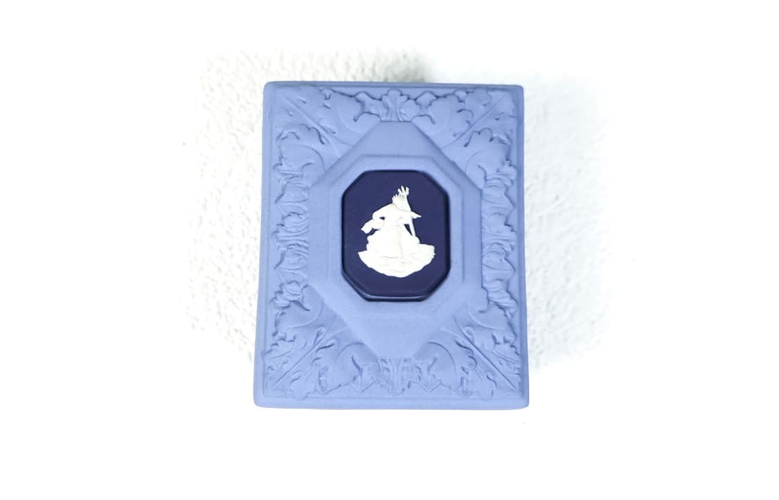 [영국앤틱]웨지우드 제스퍼웨어 레어컬러 정사각 트링켓박스 보석함(상자o) 상품이미지3