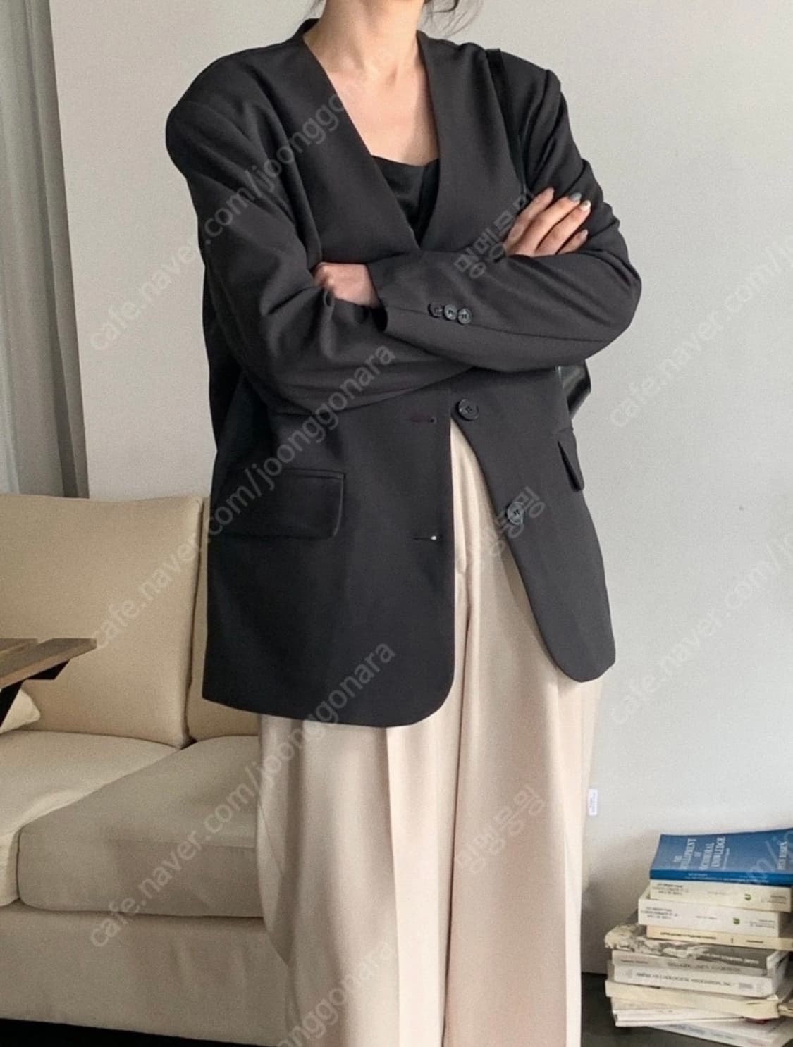 루즈핏 노카라 차콜색 자켓 상품이미지3