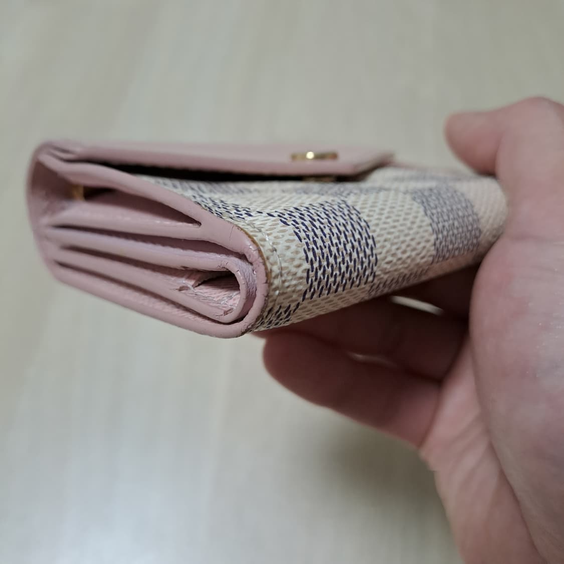 [100%/정품] 루이비통 조에 다미에 아주르 로즈 발레린 지갑 상품이미지9