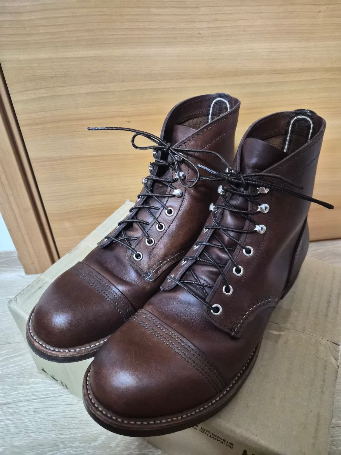 레드윙 아이언레인저 8111 9.5D(275) 상품이미지1