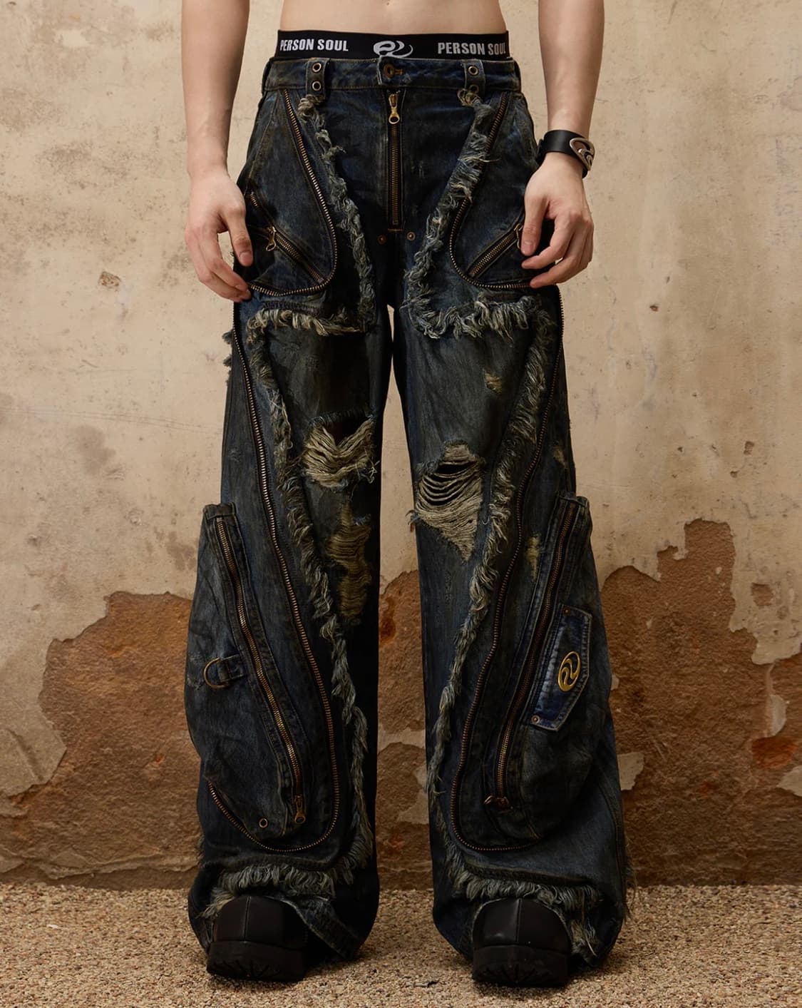 PERSONSOUL ALIENS DIRTY RIPPED DENIM 상품이미지2