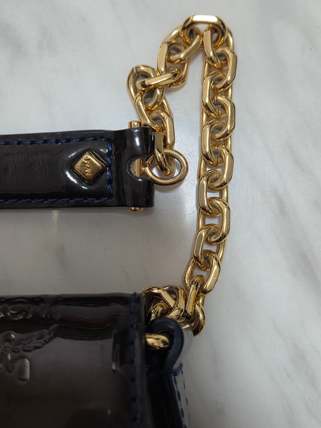 MCM 페이턴트 숄더백 상품이미지7