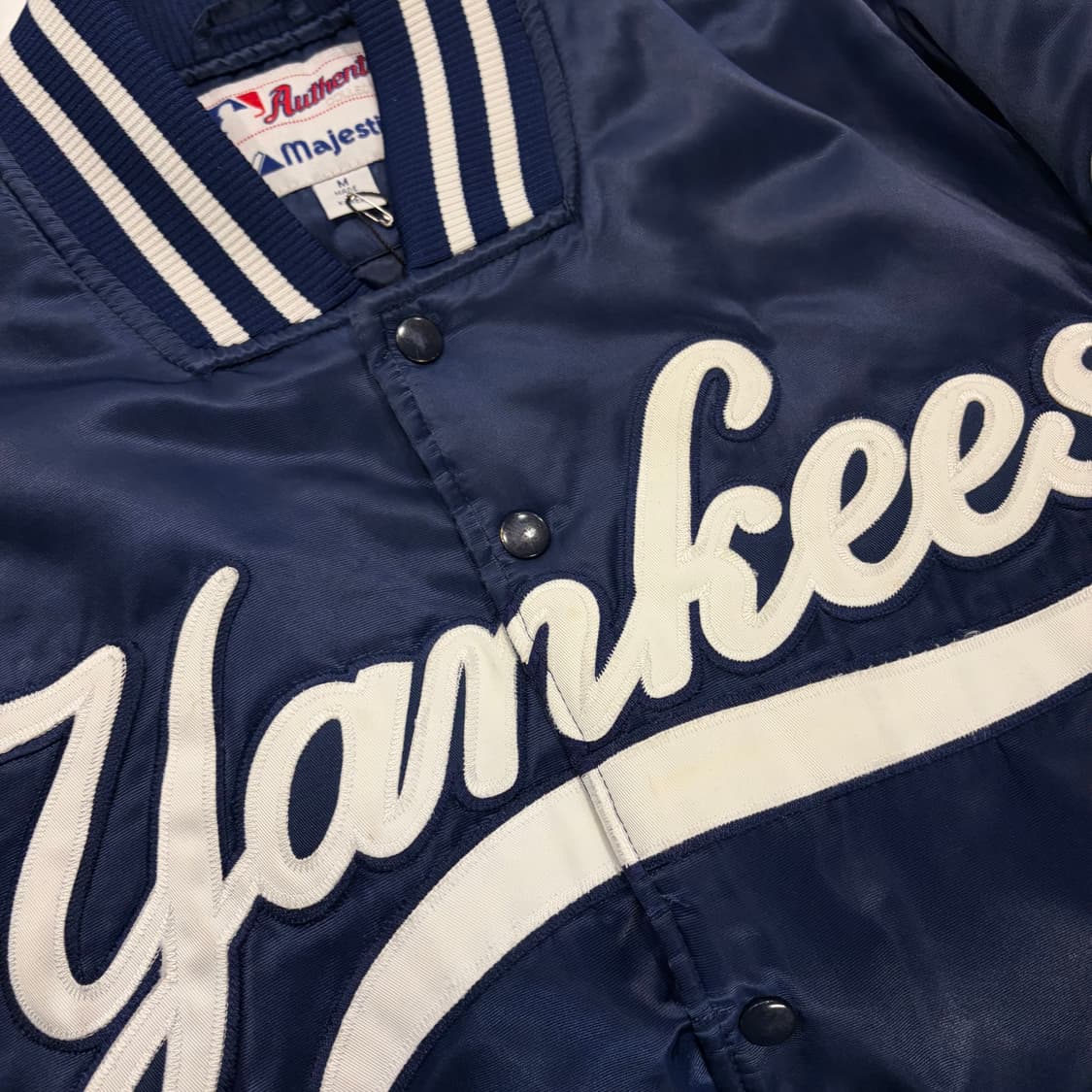 [M] 마제스틱 뉴욕 양키스 스타디움 점퍼 네이비 D478 상품이미지4