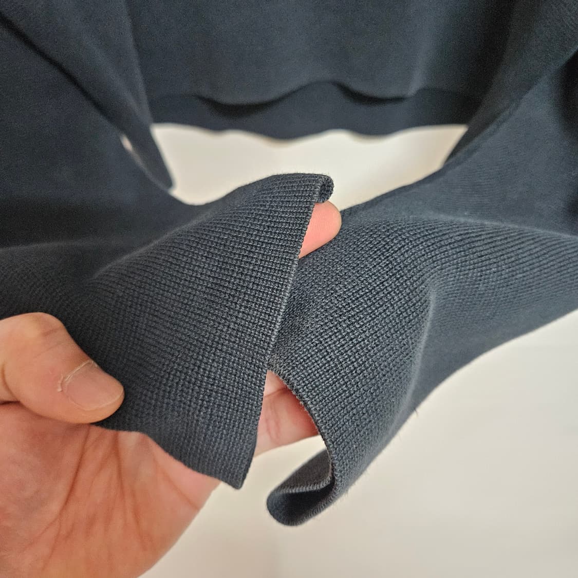 M 유니클로 르메르 U넥 크롭 니트 상품이미지4