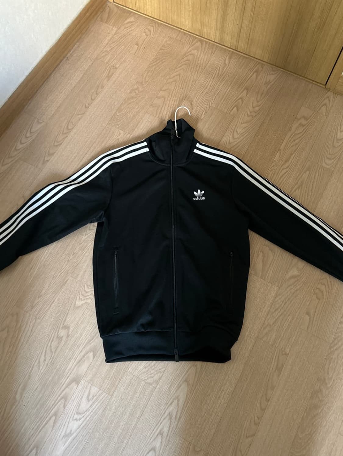 [새 상품] [택포] 아디다스 져지 블랙 상품이미지1