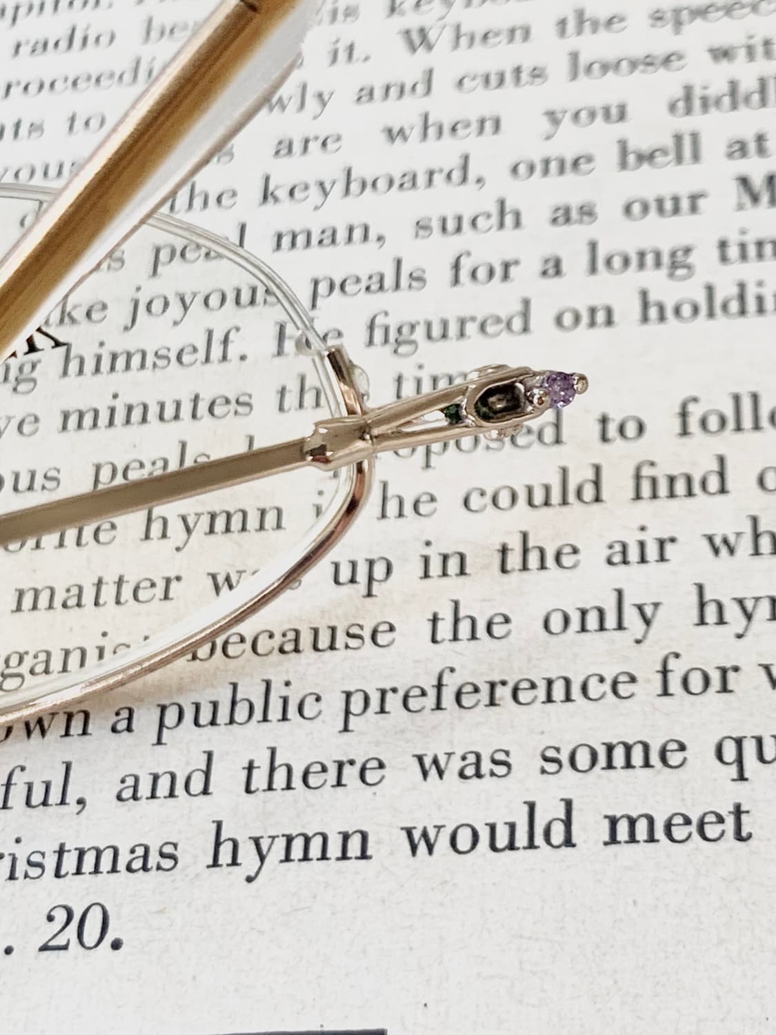 [픽키-600] 골드 메탈 반무테 안경 큐빅포인트 안경테 상품이미지3