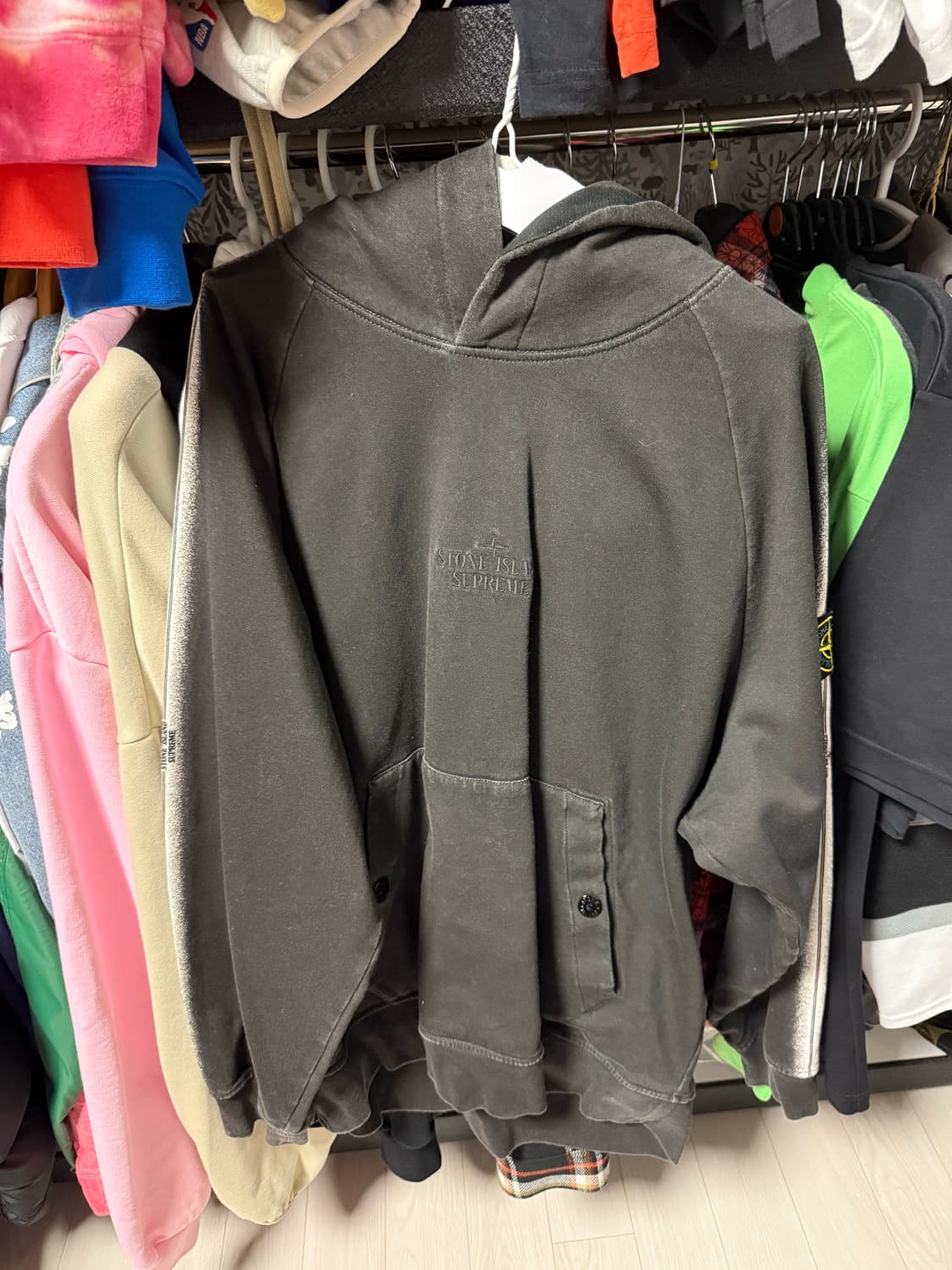 스톤아일랜드 슈프림 스트라이프 후드 XL 상품이미지4