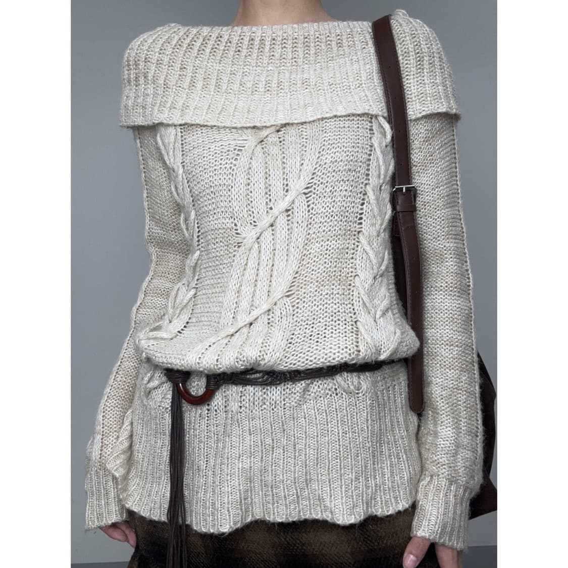 빈티지 오프숄더 니트 상품이미지1