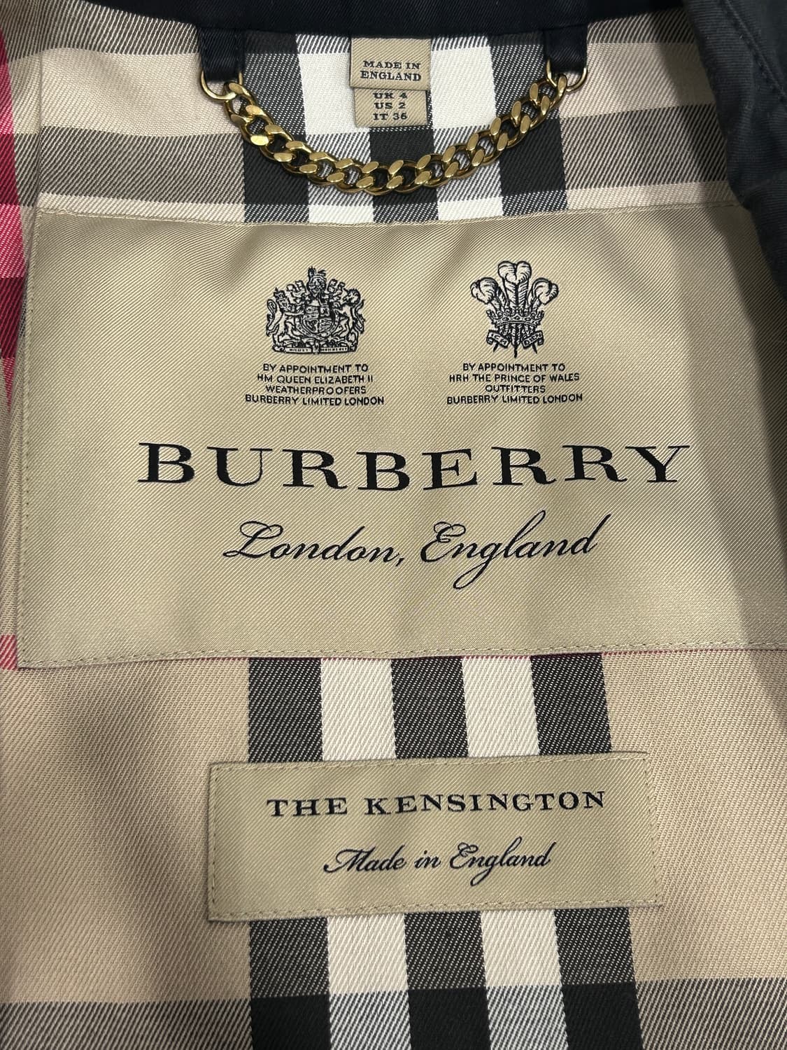 버버리 헤리티지 켄싱턴 미디 트렌치코트 55 네이비 상품이미지6