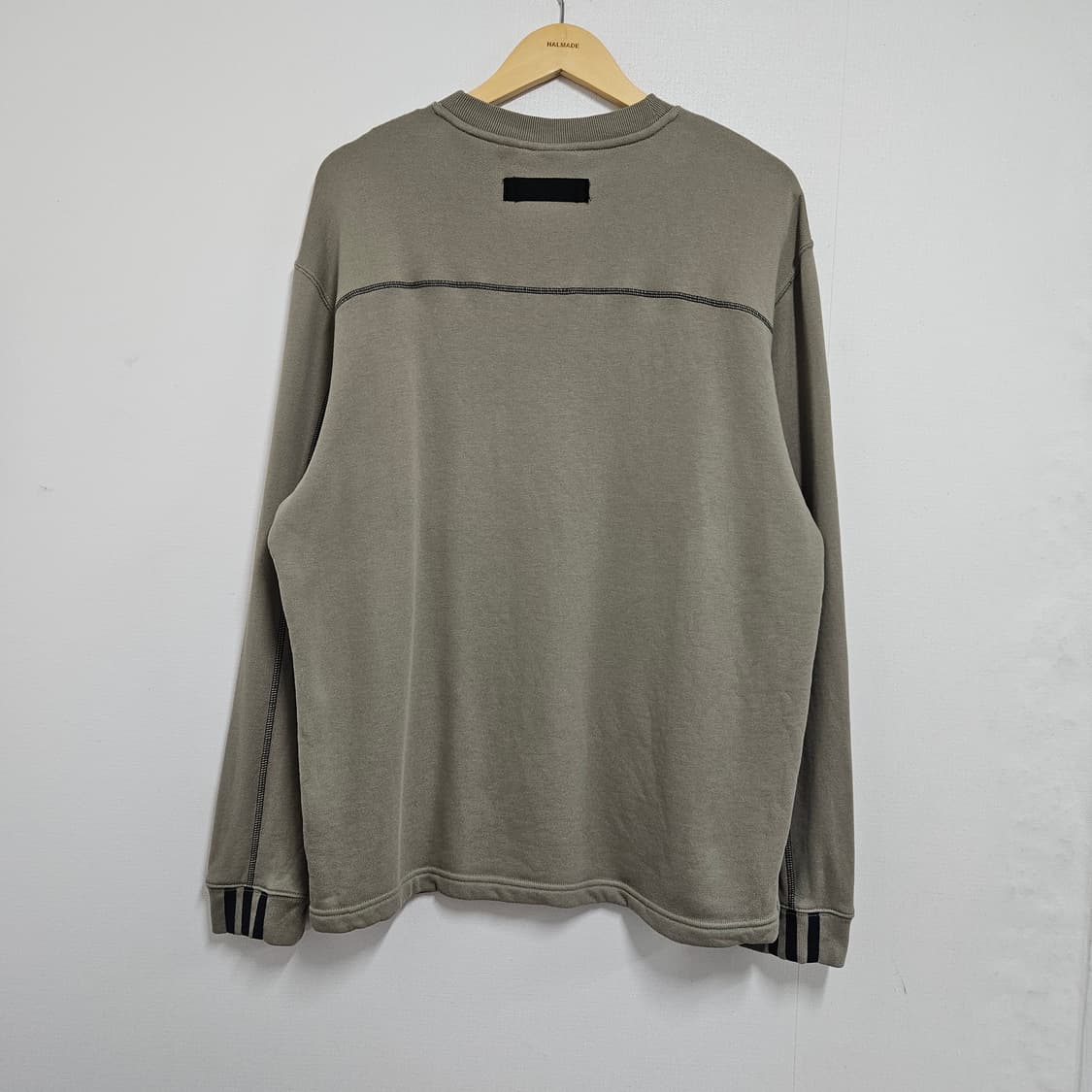 아디다스 오버핏 포켓 맨투맨 카키 L 상품이미지3