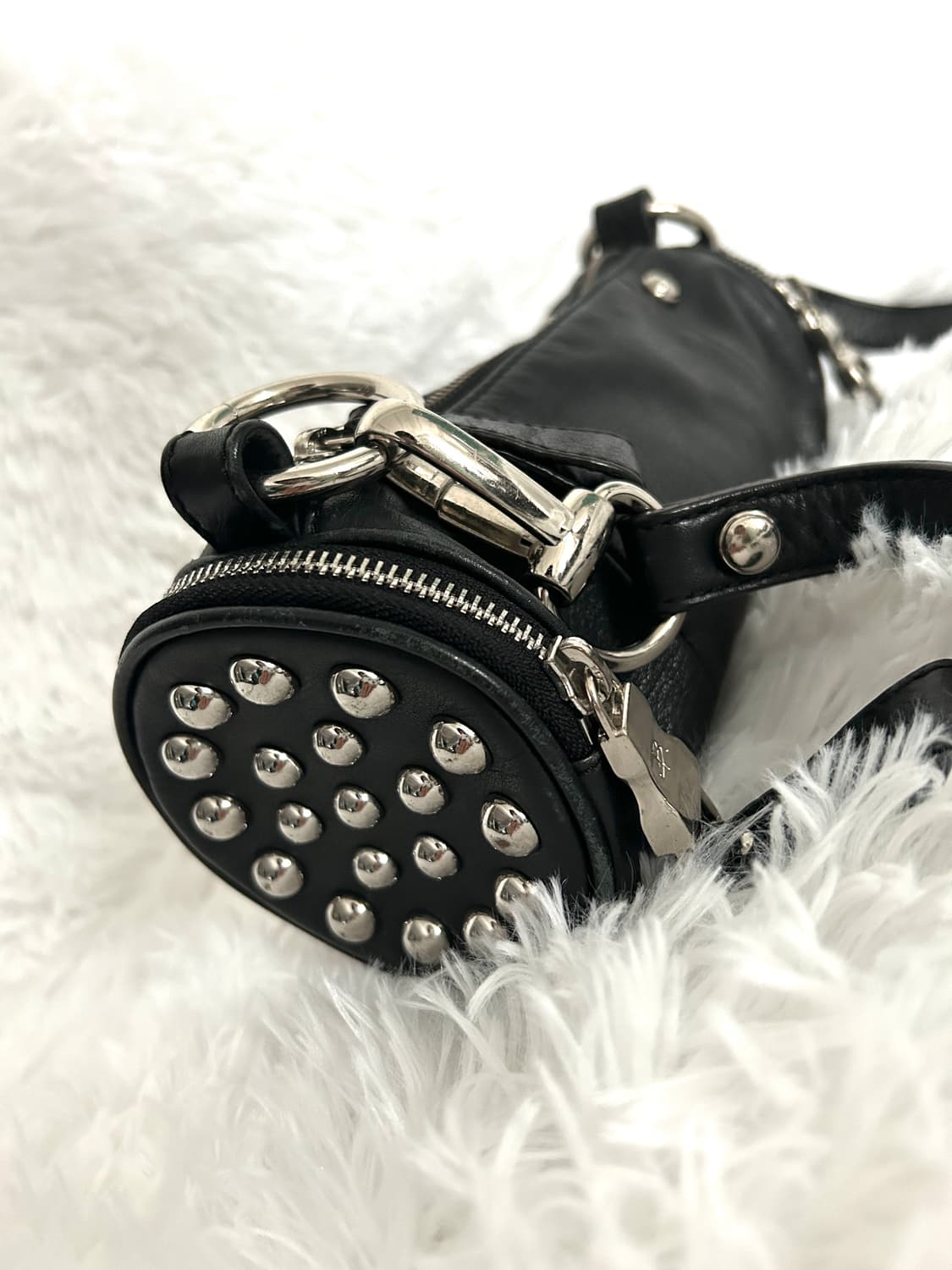 ‘MAKOWSKY’ stud barrel bag  상품이미지5
