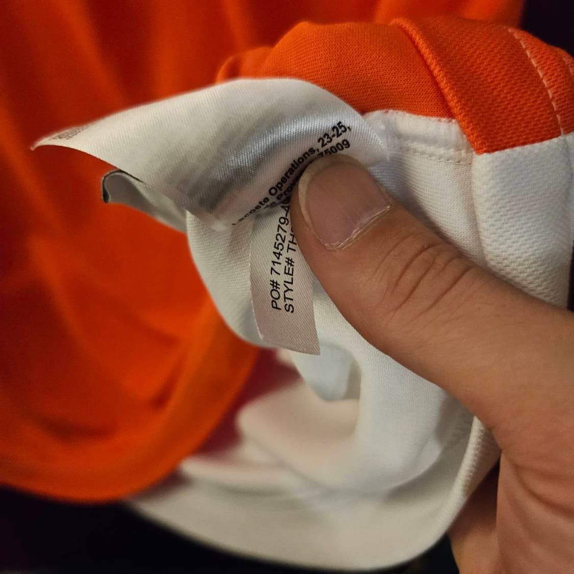 라코스테(LACOSTE) 스포츠 기능성

컬러 블럭 티셔츠 상품이미지7