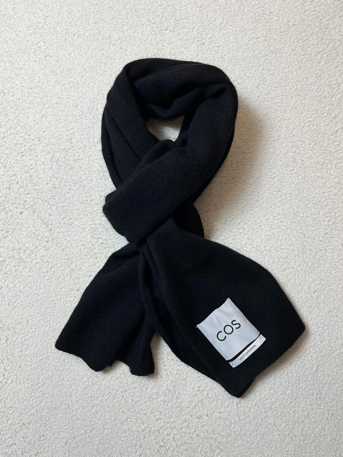 코스 COS 캐시미어 라운드 목도리 A1701 상품이미지1