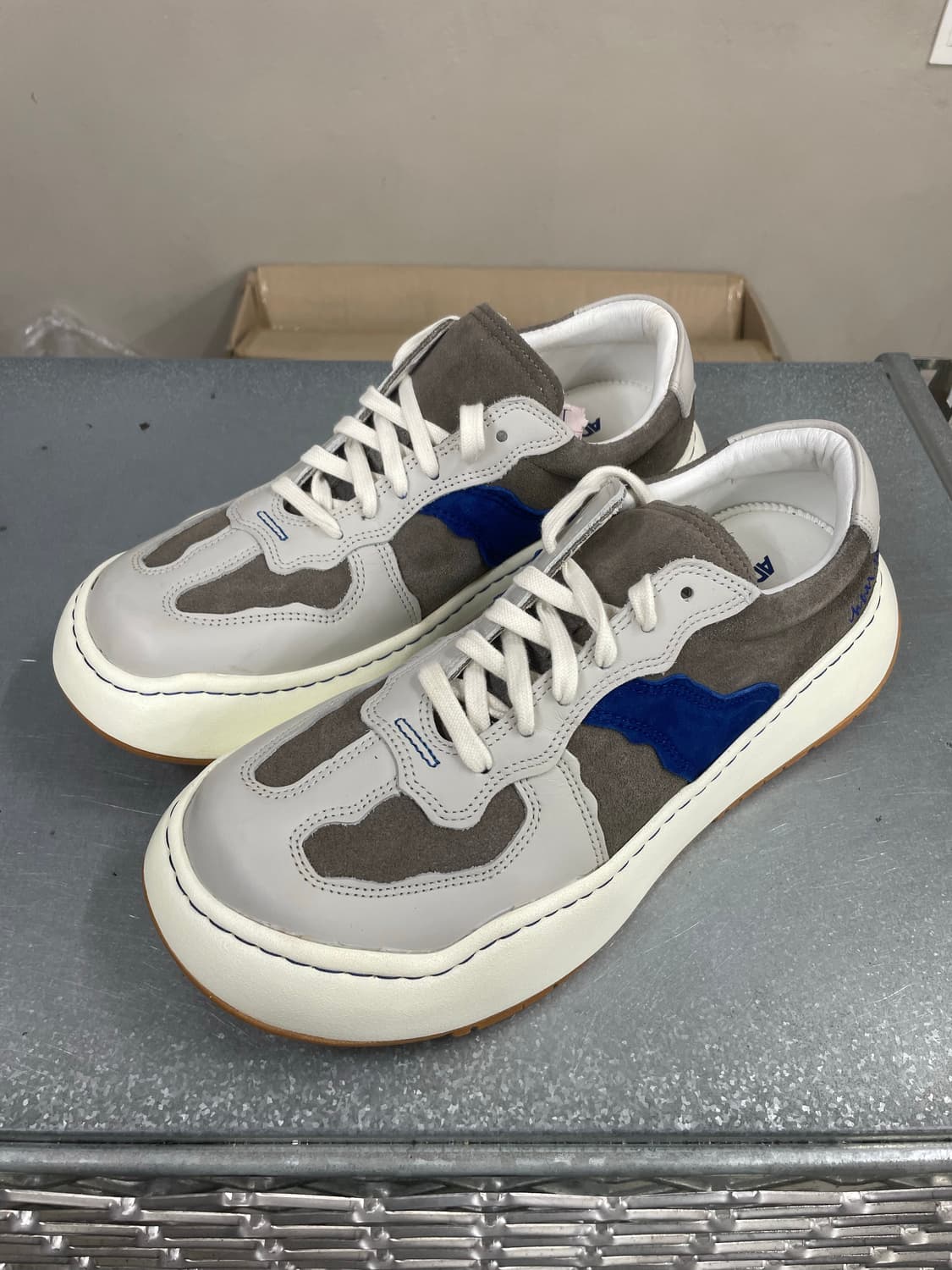 아더에러 로그 바우스 그레이 280 상품이미지2