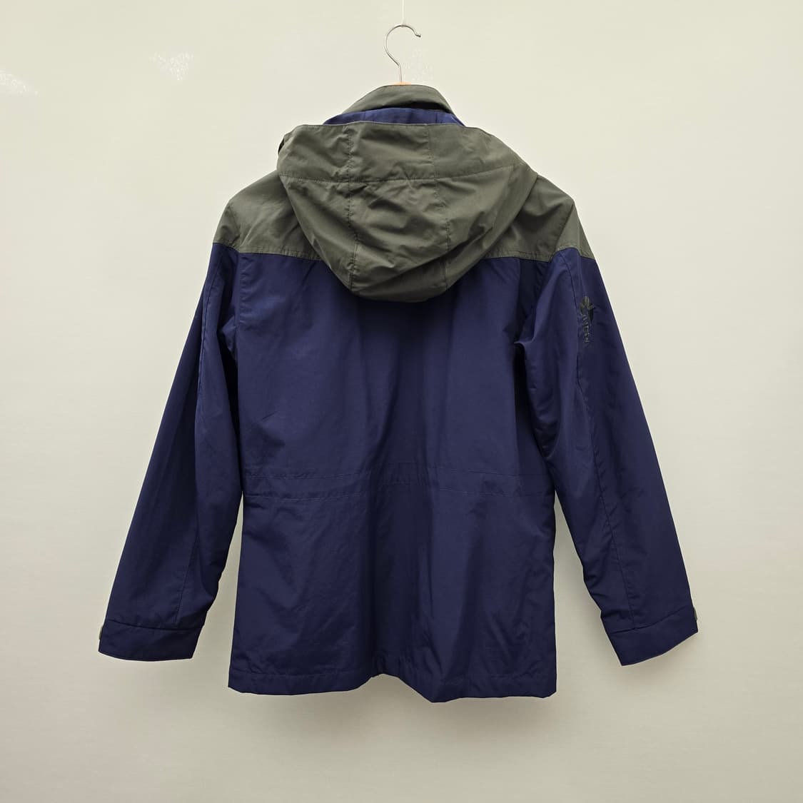 네파 남성 아웃도어 바람막이 자켓 네이비/카키 상품이미지4