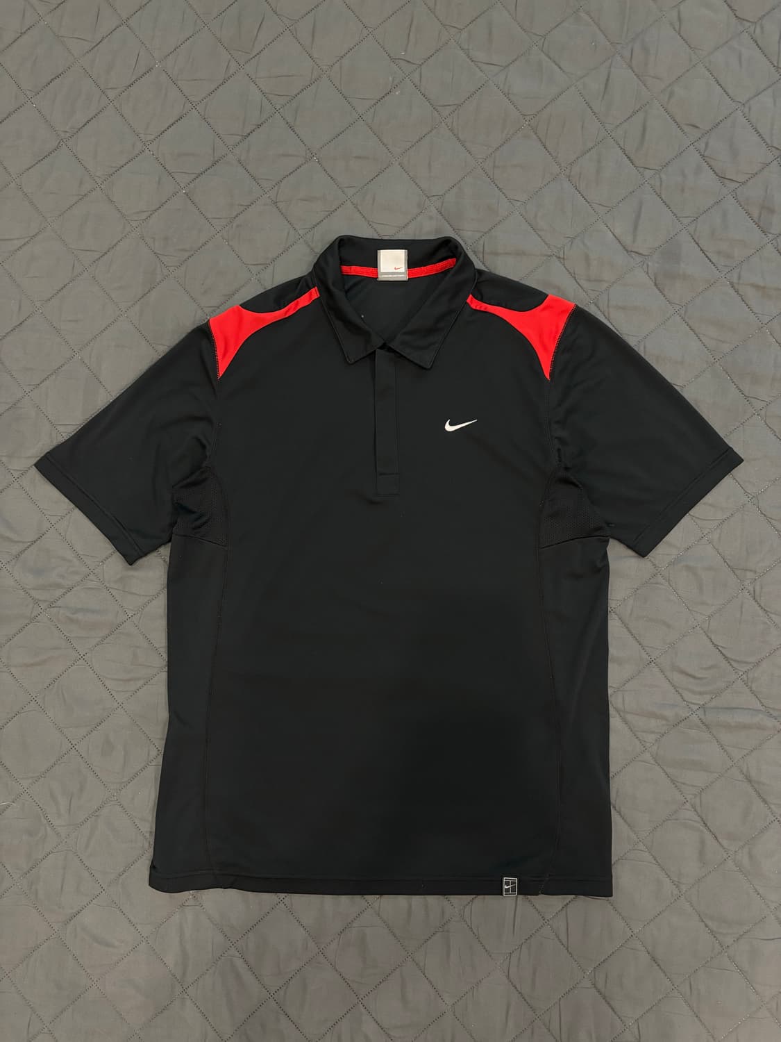 Nike 나이키 빈티지 블랙 반팔티 상품이미지1