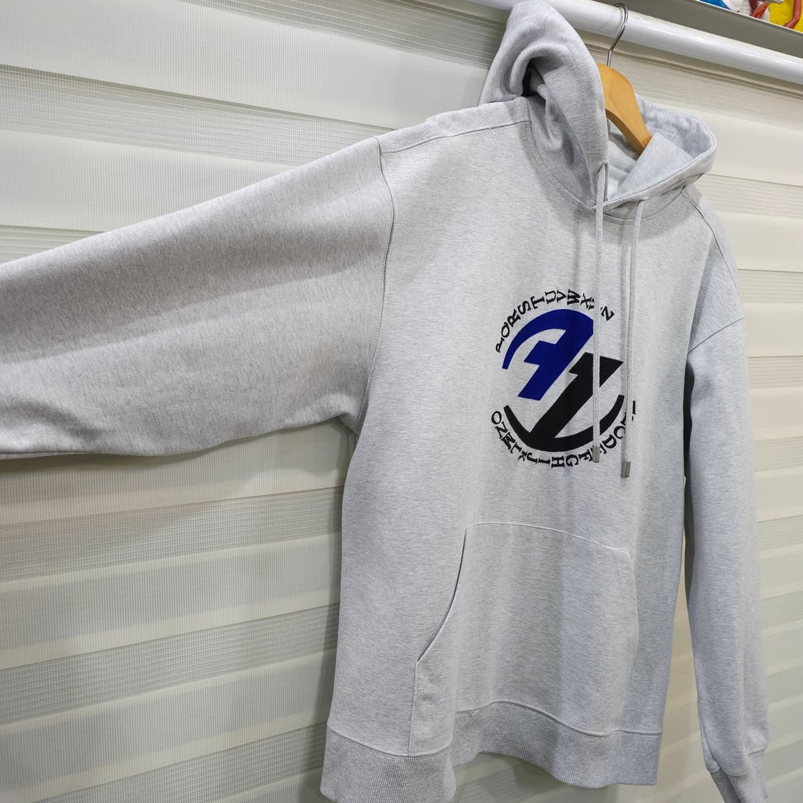 자라 x 아더에러 자수 후드 스웨트셔츠- L-XL 상품이미지6