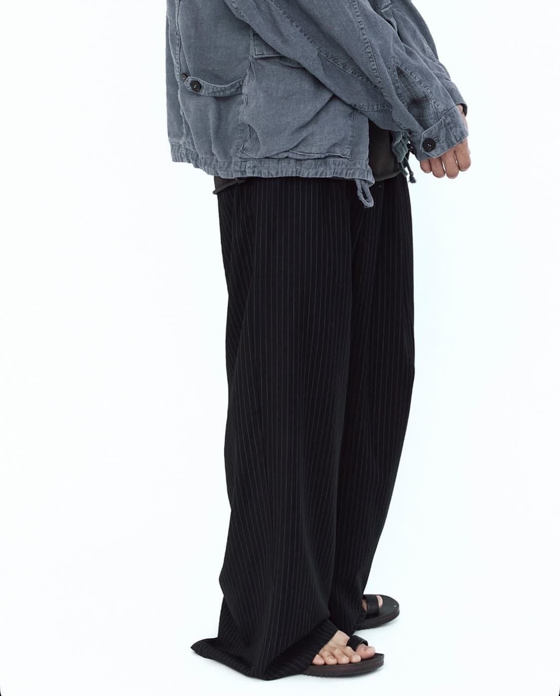 [4] 폴리테루 핀스트라이프 팬츠 블랙 상품이미지2