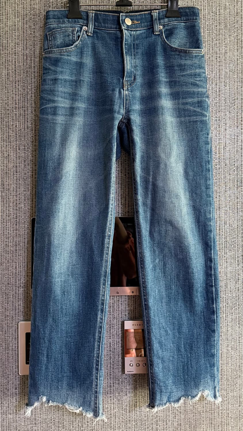 시에로 siero 밑단 내추럴 컷팅 허리 속밴딩 중청 일자 데님 팬츠 상품이미지1