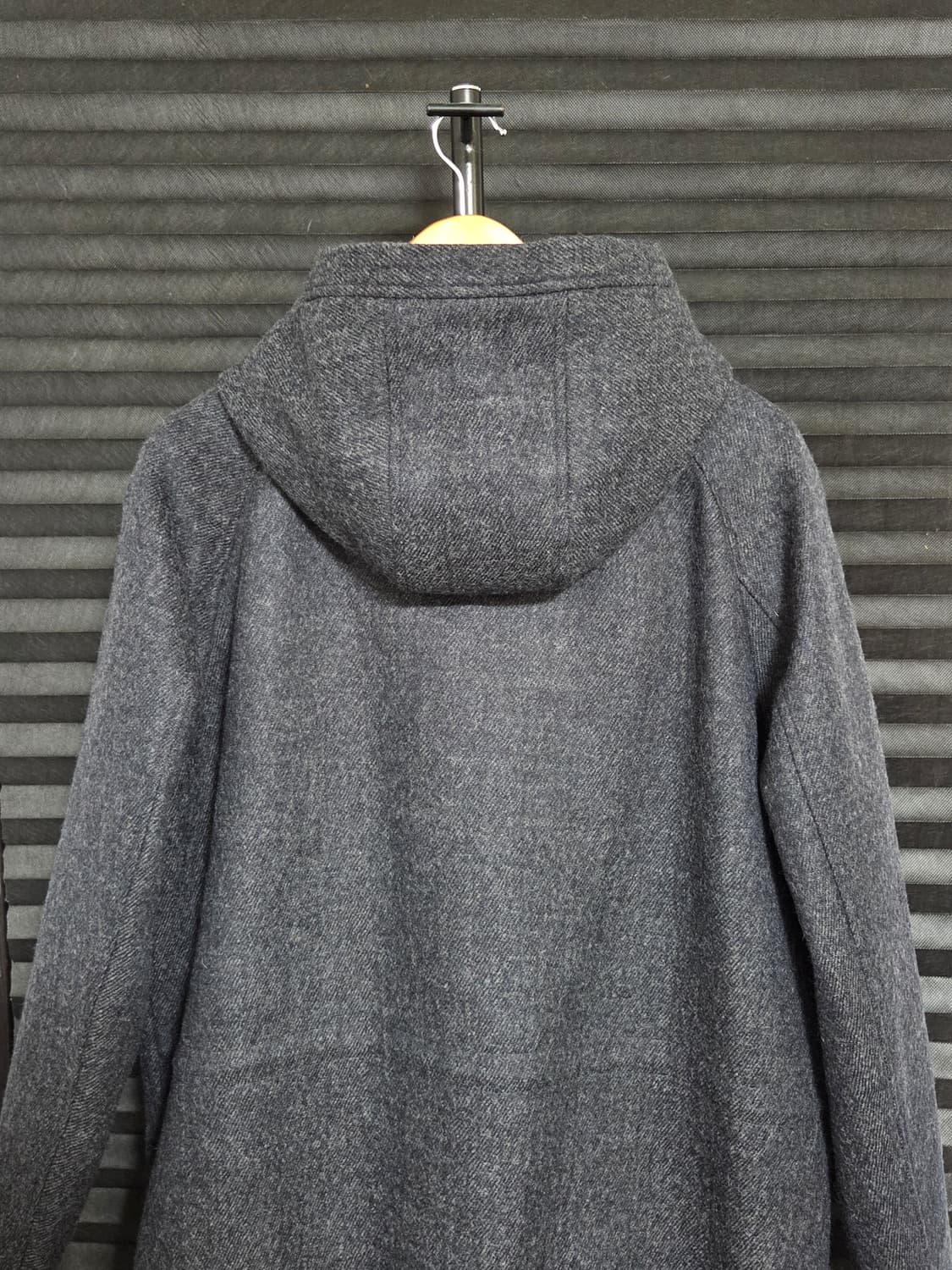 [코스] 가슴 지퍼 포켓 후드 울 패딩 코트 | 00165 상품이미지6