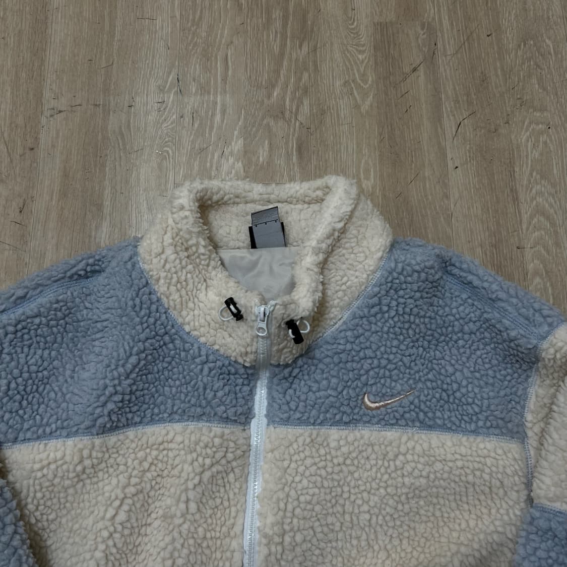 나이키 스우시 양털 뽀글이 후리스 점퍼 S/90  상품이미지2