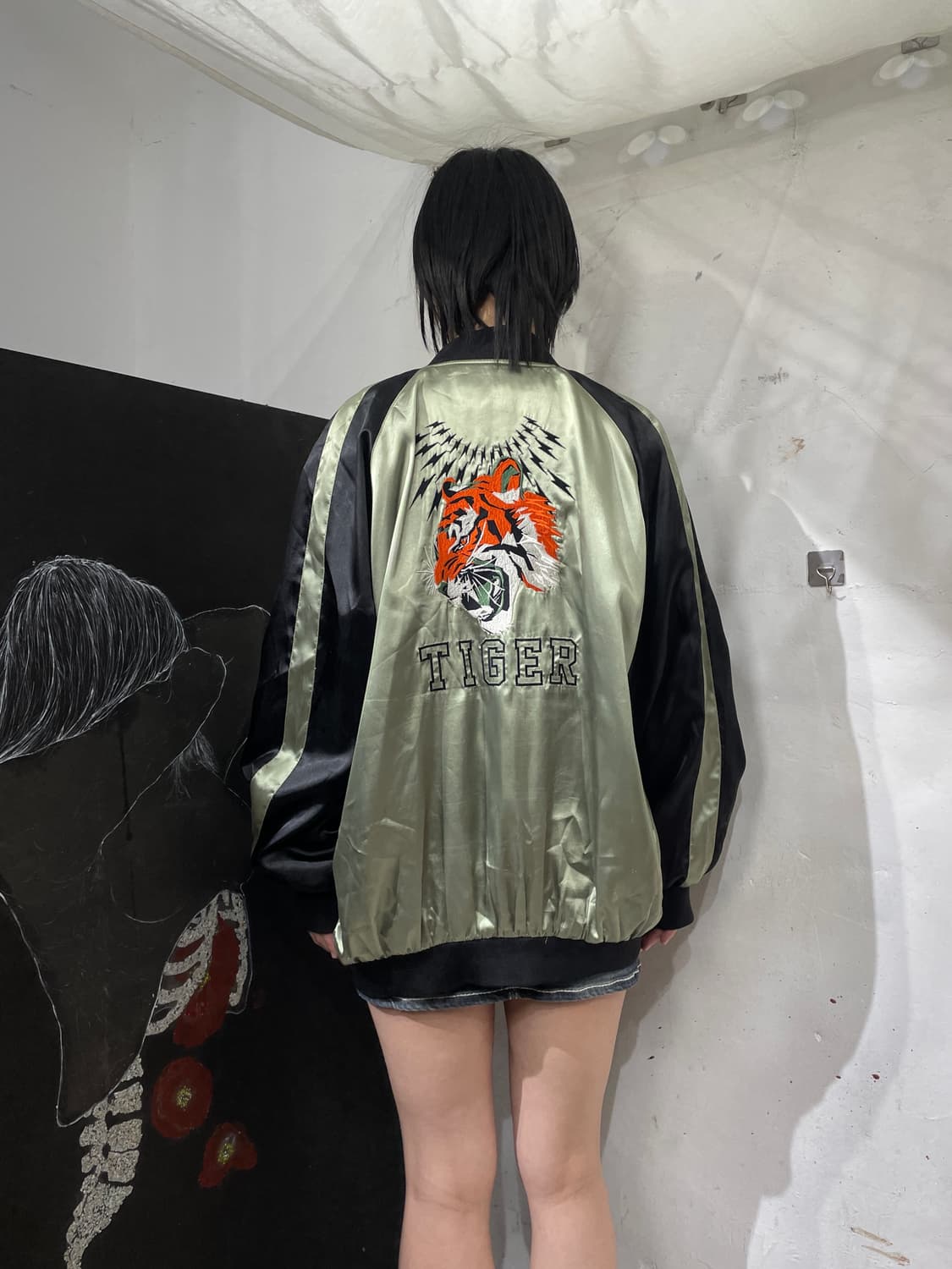 일본빈티지 사틴 호랑이 자수 스카잔 오리엔탈 스카쟌 3XL 상품이미지1