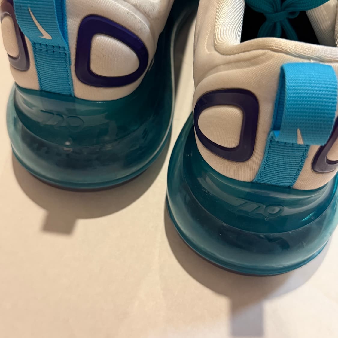 Nike 에어 맥스 720 스피릿 틸 상품이미지5