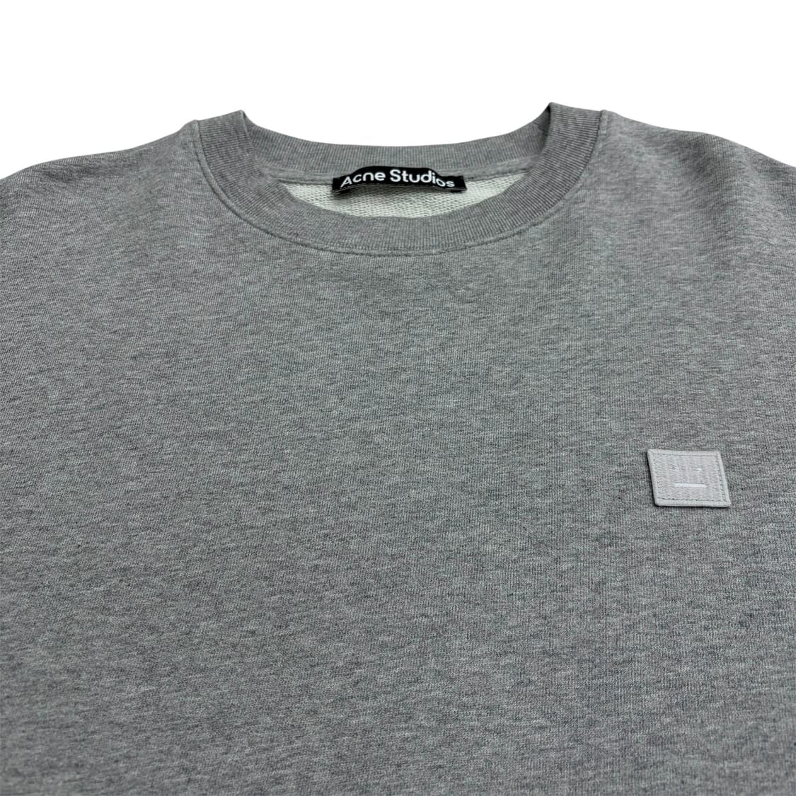 아크네 스튜디오 그레이 맨투맨 xs 실측 100 L 정도 상품이미지3