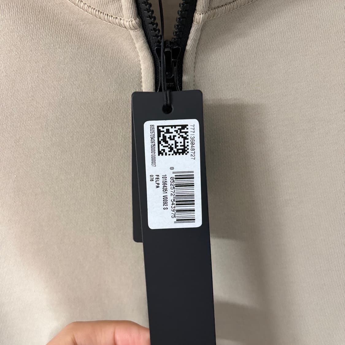 새상품(S)스톤아일랜드 와펜 패치 하이넥 집업 베이지 상품이미지3