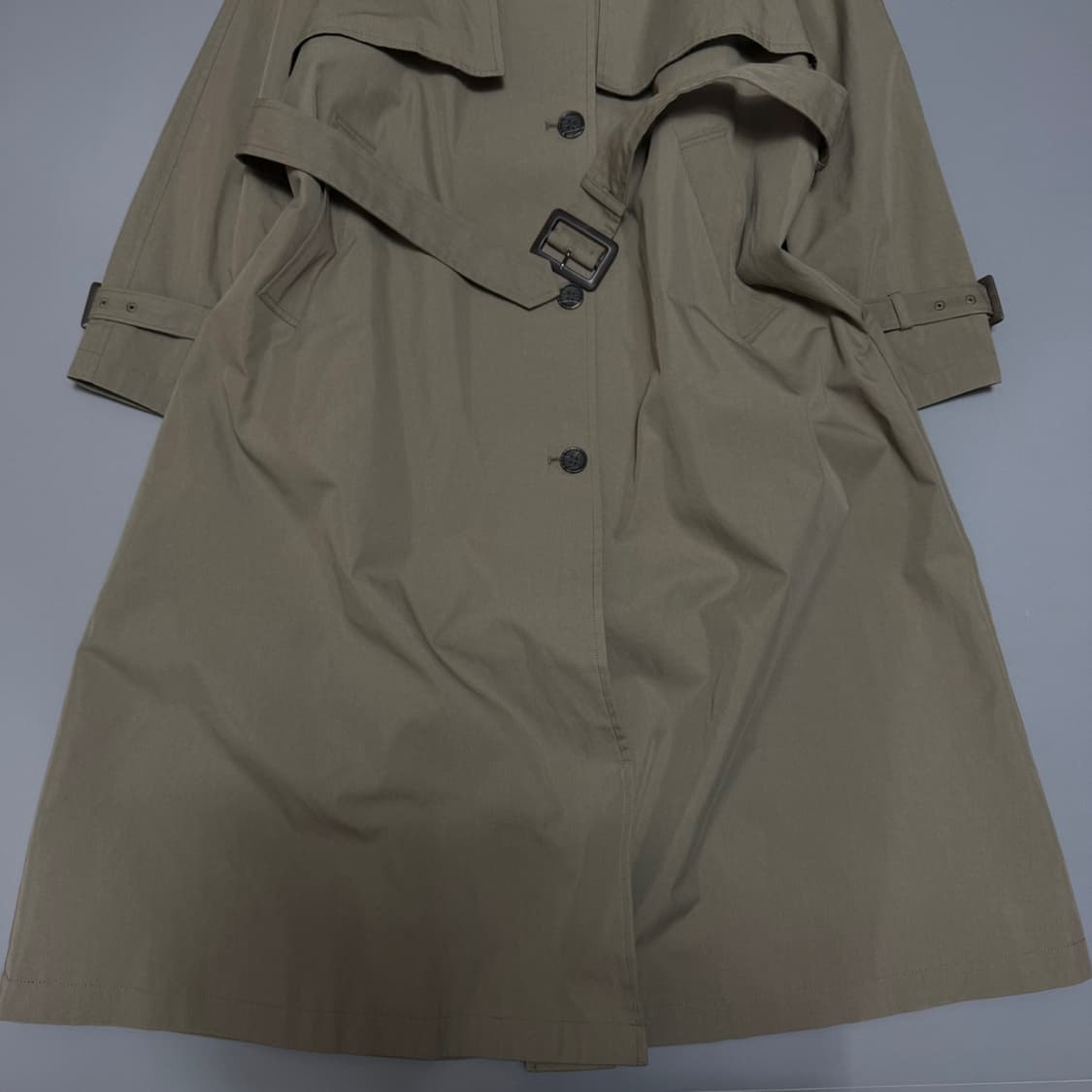 빔즈(BEAMS HEART) 베이지 코튼 나일론 벨티드 루즈 트렌치 코트 상품이미지8