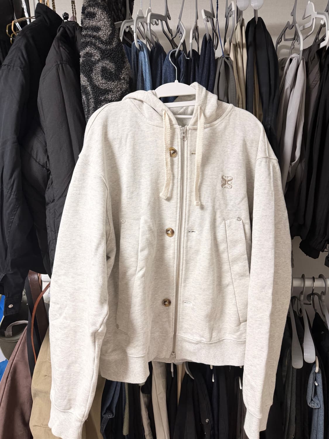 세터 후드집업 판매합니답 상품이미지1