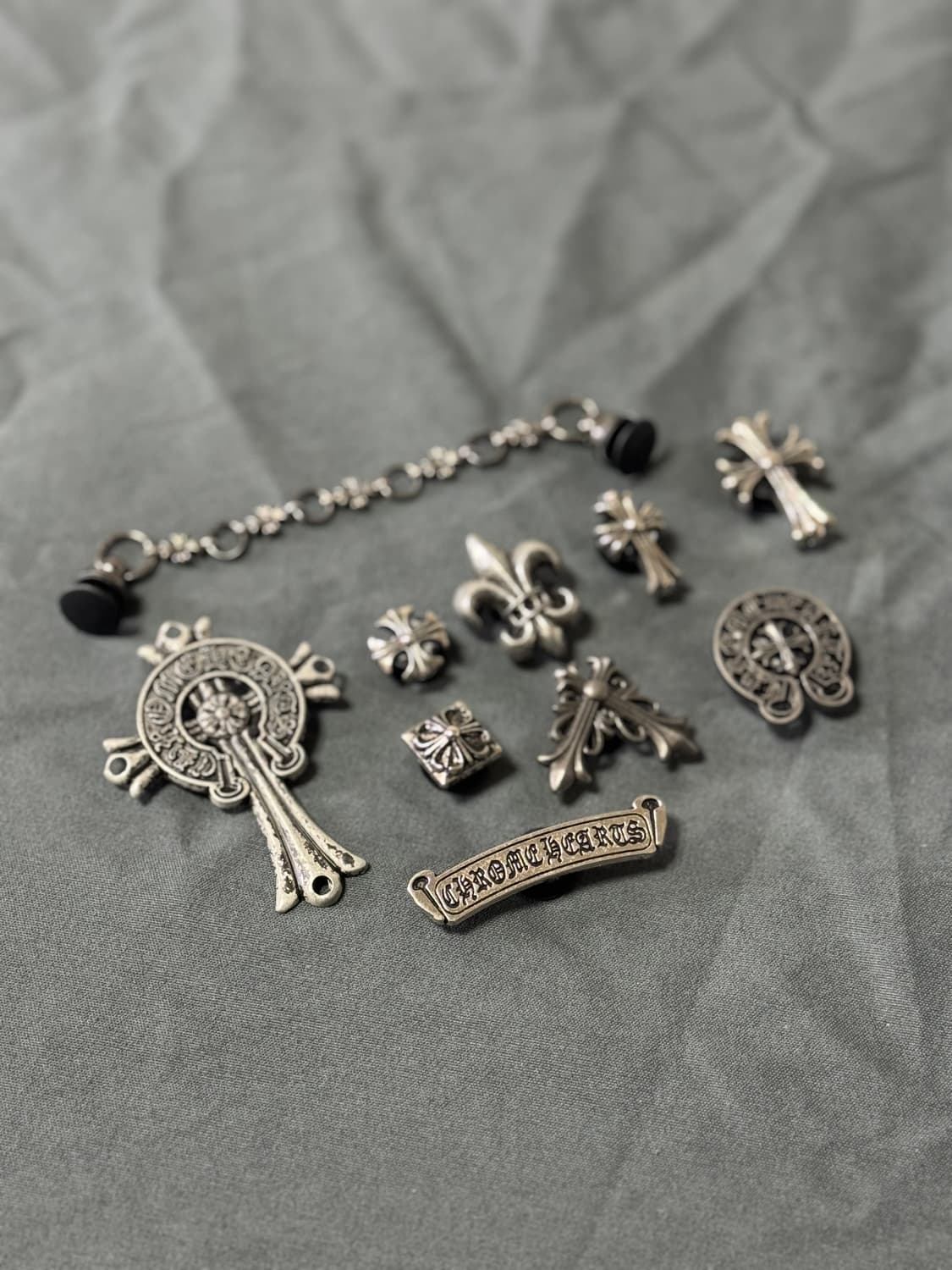 크롬 크록스 지비츠 상품이미지1