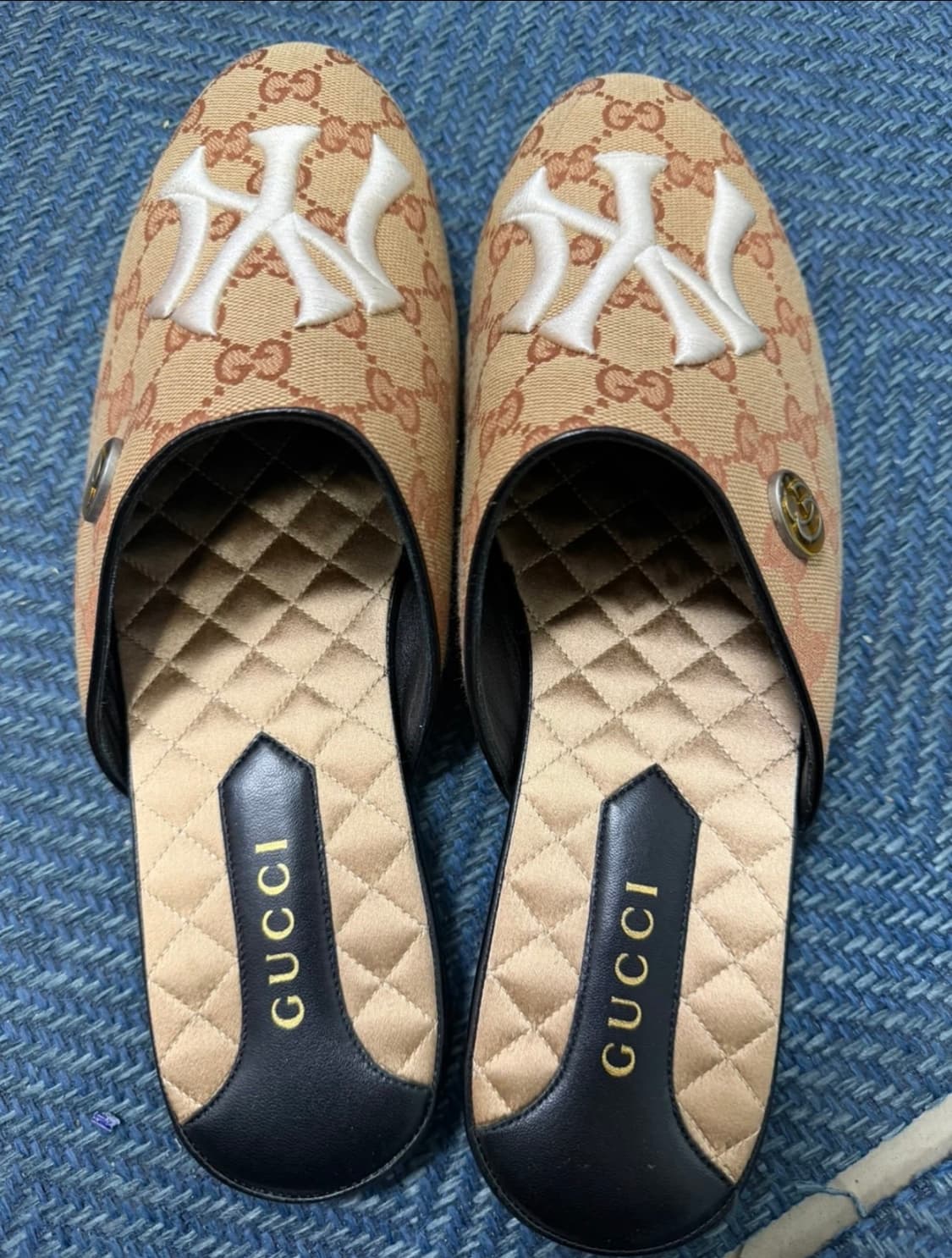 구찌 뉴욕 양키스 뮬 40사이즈  상품이미지2