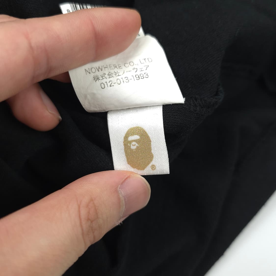 베이프x아페쎄 마일로 클라우드 코튼 티셔츠 블랙 (XS) 상품이미지6