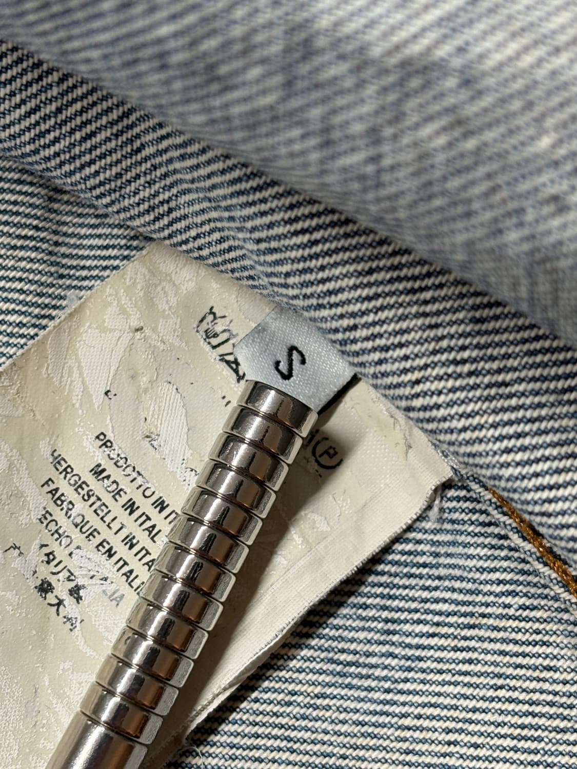 발렌시아가 16fw 크롭 데님 웨스턴 오버셔츠 상품이미지5