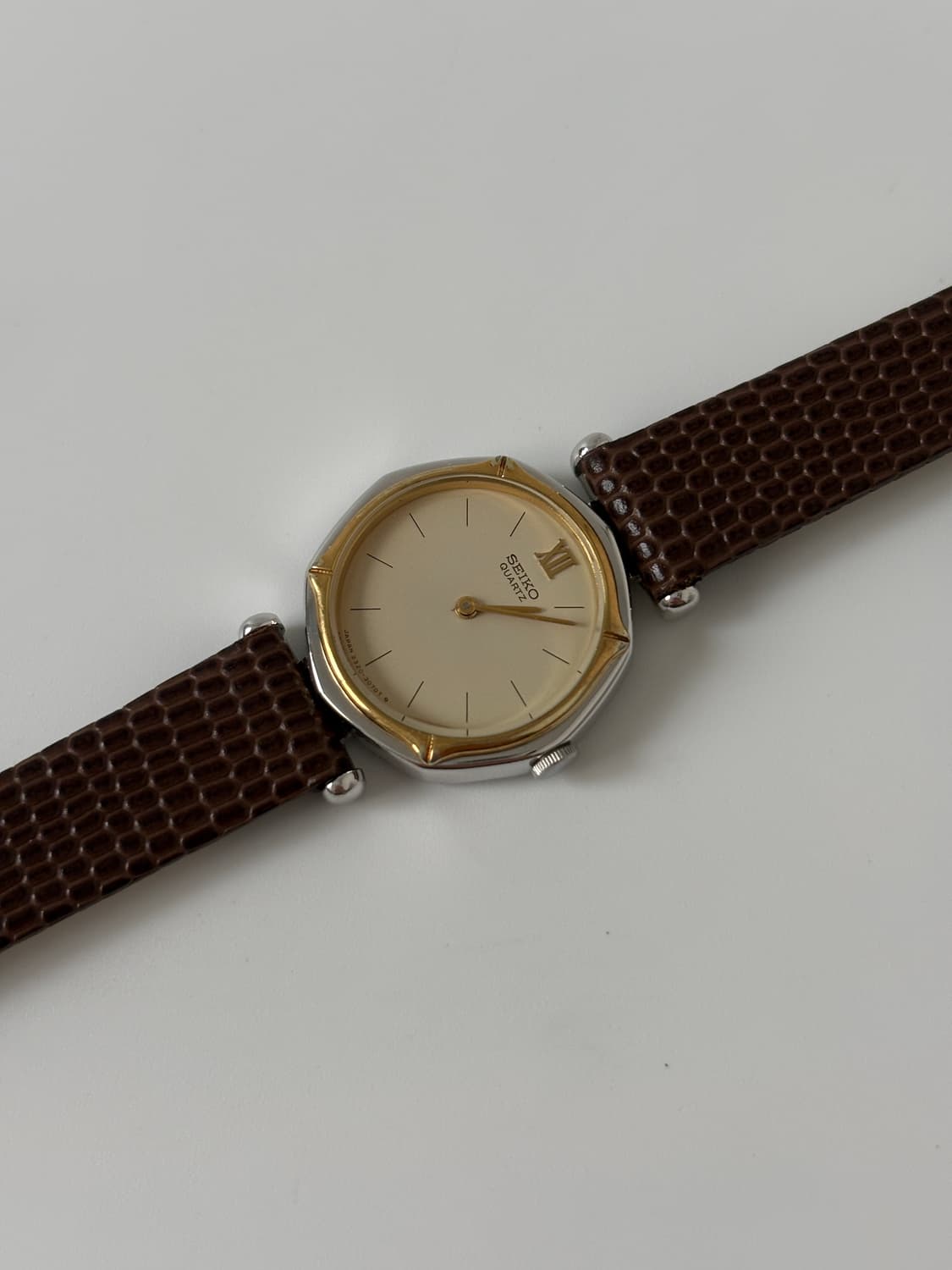 1980s Gold Bezel Ladies Quartz 상품이미지4