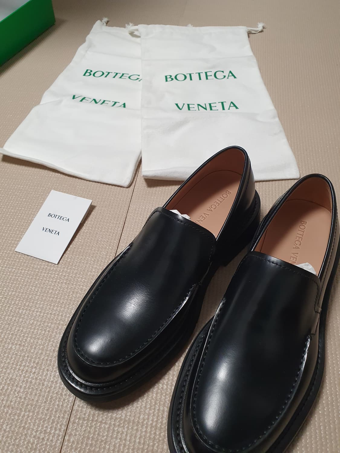 보테가베네타 블랙 로퍼 상품이미지8
