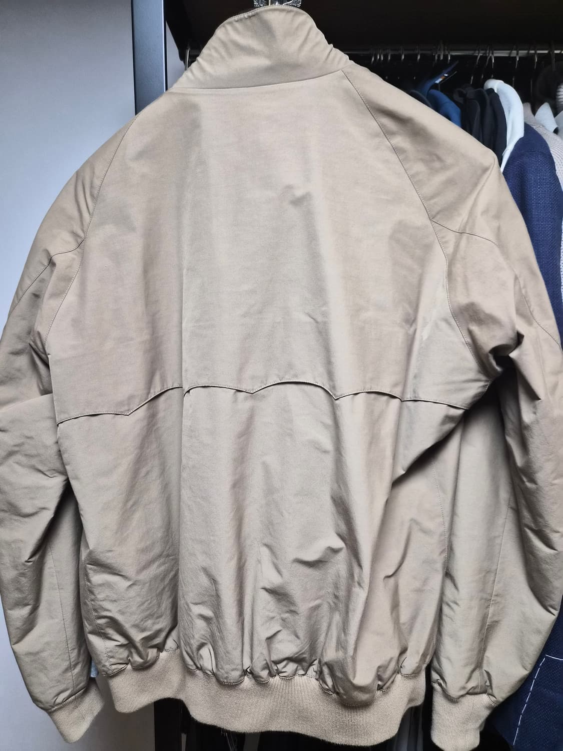 바라쿠타 G9 헤링텃자켓 탄 색상 46사이즈 판매 상품이미지3