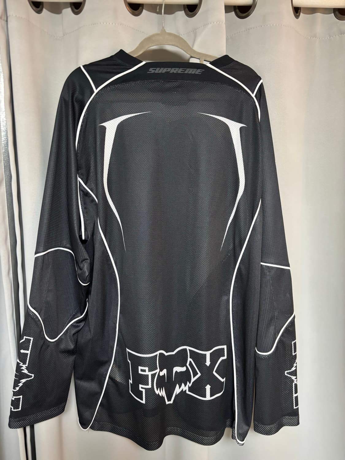 슈프림 x 폭스 레이싱 저지 블랙 - 23FW 상품이미지2